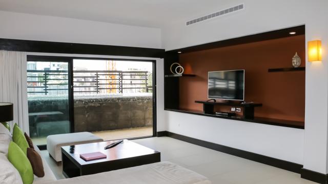 Incredible 2 Bed Condo with Lock Off Option