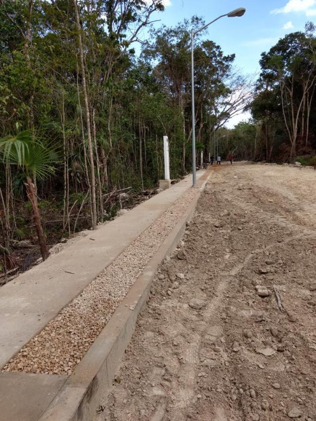 Residential lot with excellent price.