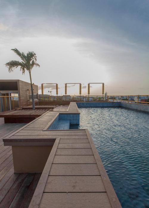 Condo with a Lock Off System, Great Investment Opportunity