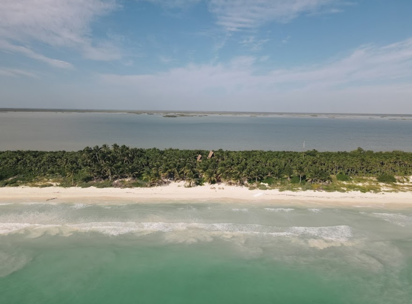 Luxurious home facing the sea at Sian kaan