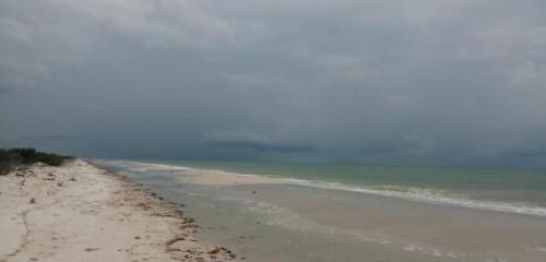 5 magnificent plots of land with 42.65ft of beach front in Celes