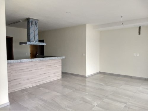 Stunning 3bedroom Penthouse