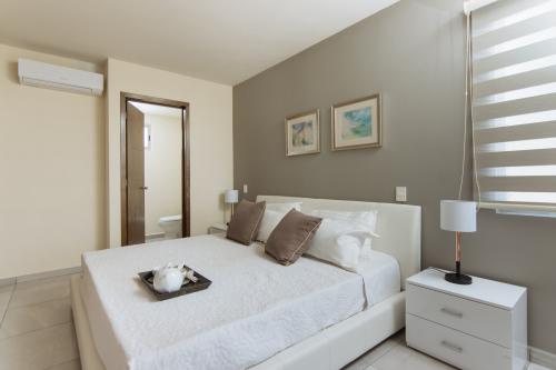 Stunning 3bedroom Penthouse