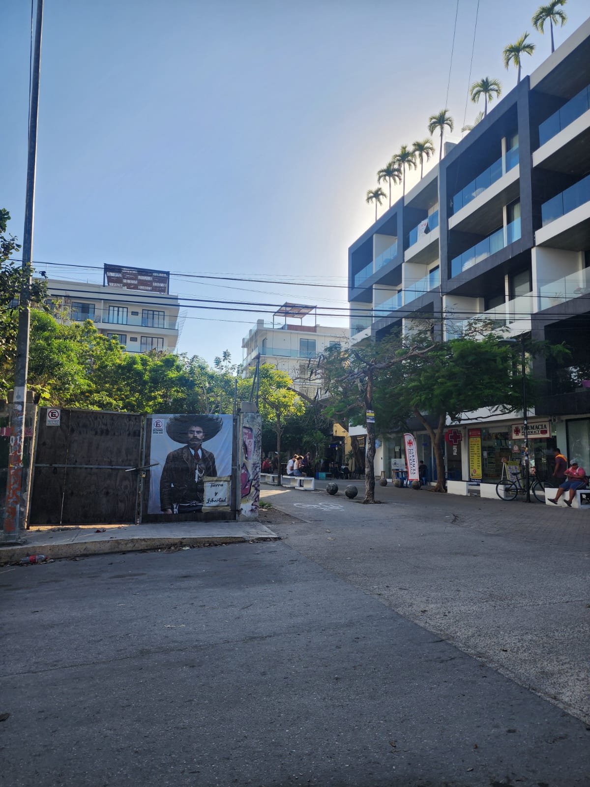 Well located 2 bedrooom condo in Playa del Carmen