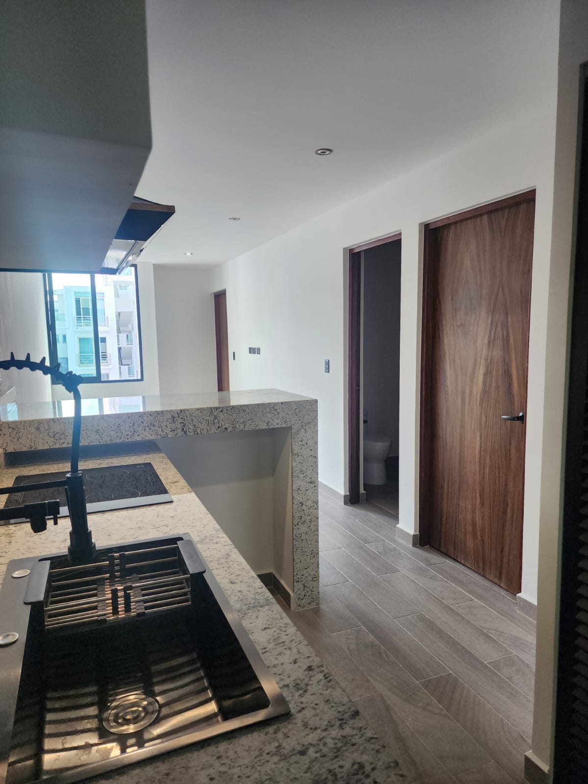 Well located 2 bedrooom condo in Playa del Carmen