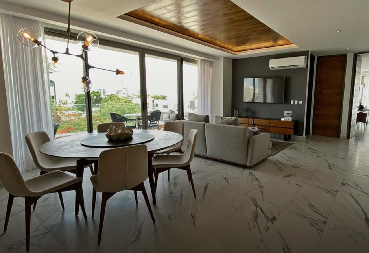 28141 Modern design condo in the heart of  - Condo