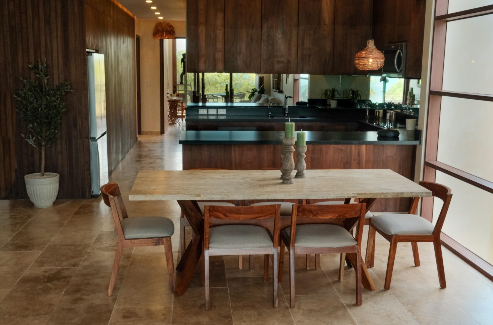 3 bedroom condo with magnificent views.