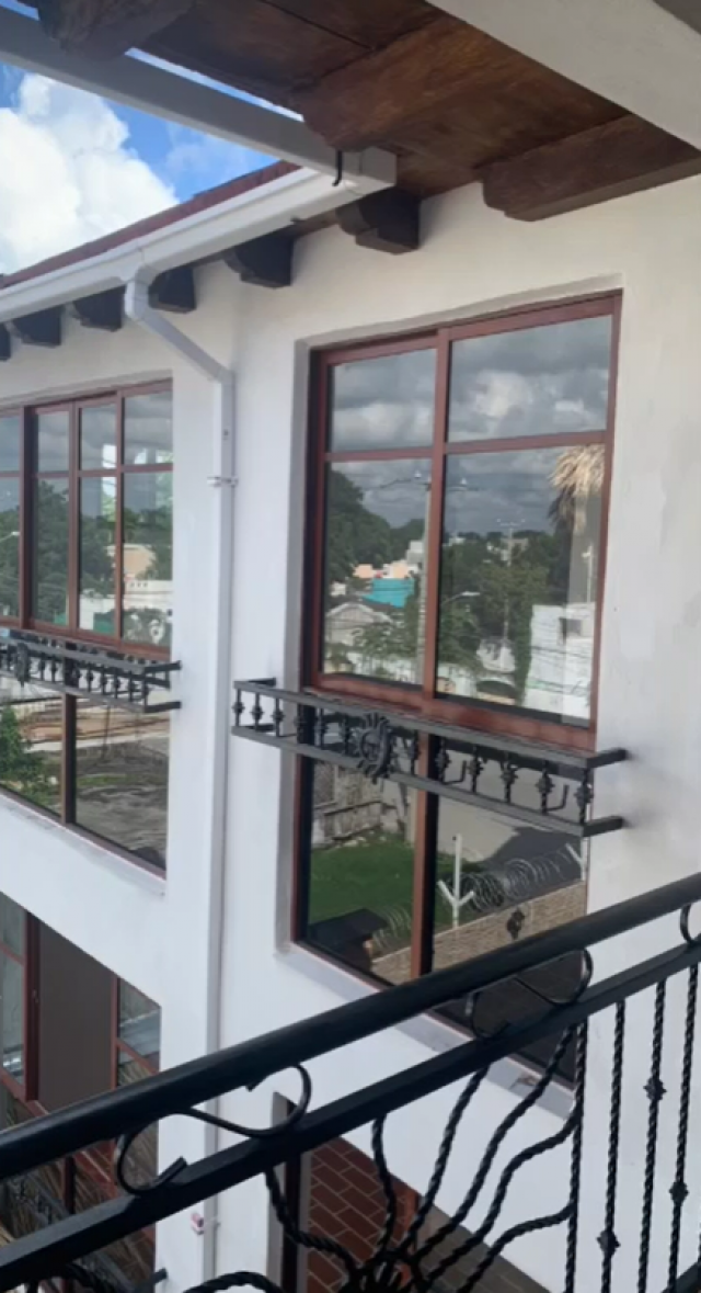  Building with apartments and commercial premises
