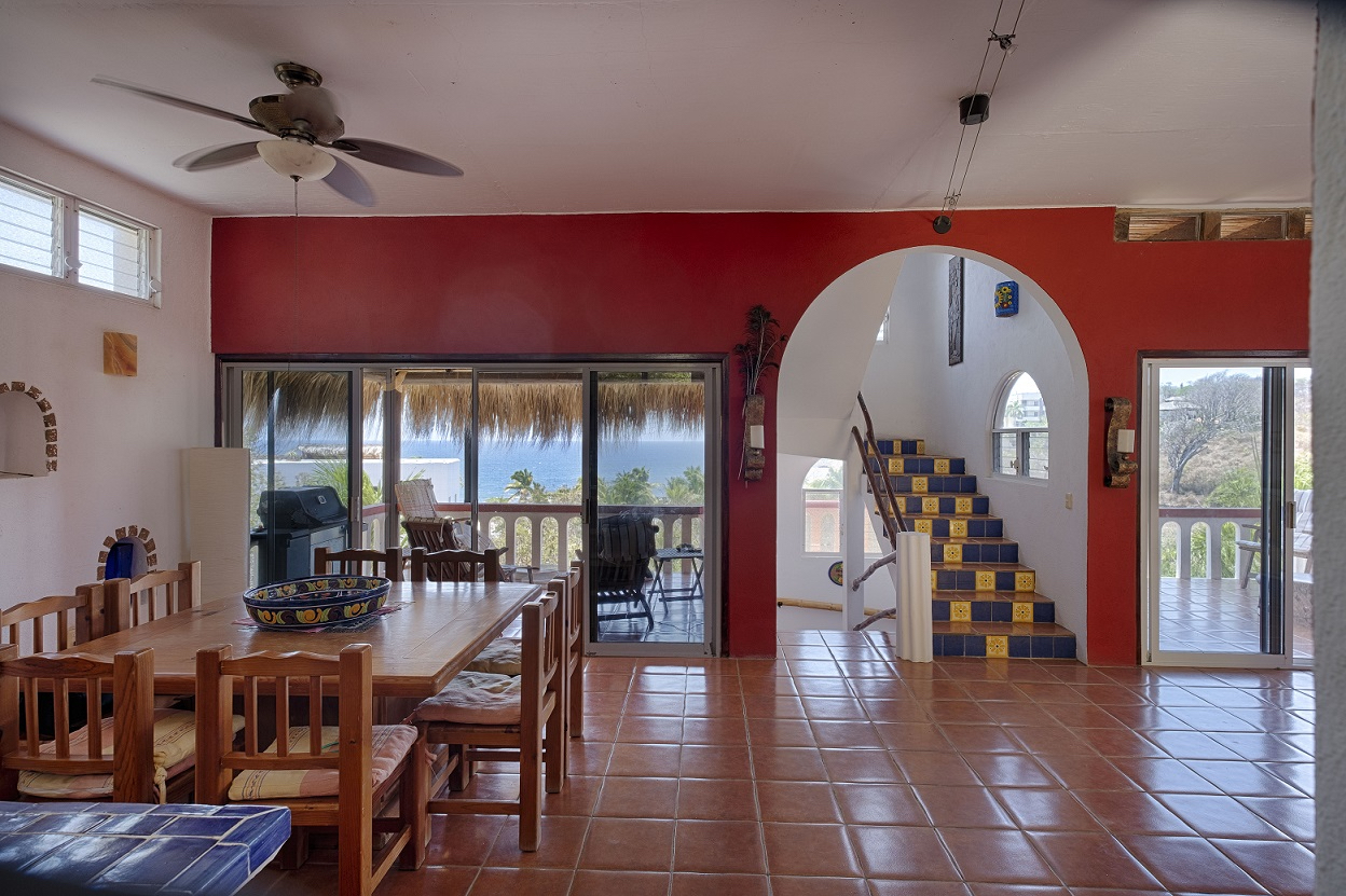 Salchi Beach House, Salchi, Oaxaca 292,000 USD