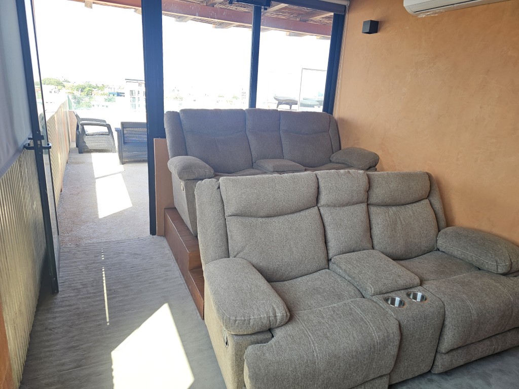 2 bedroom condo on one of the main avenues