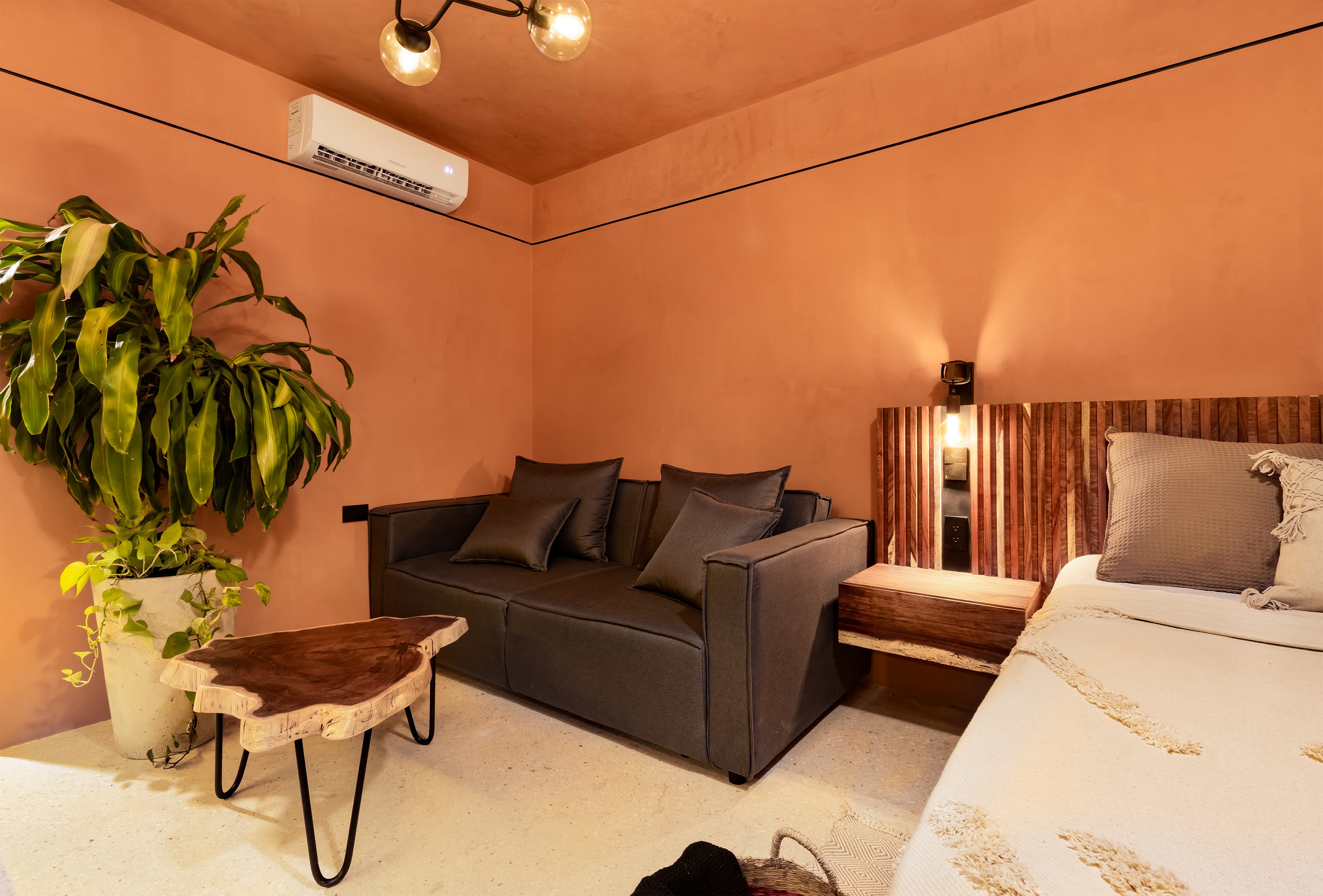 2 bedroom condo on one of the main avenues