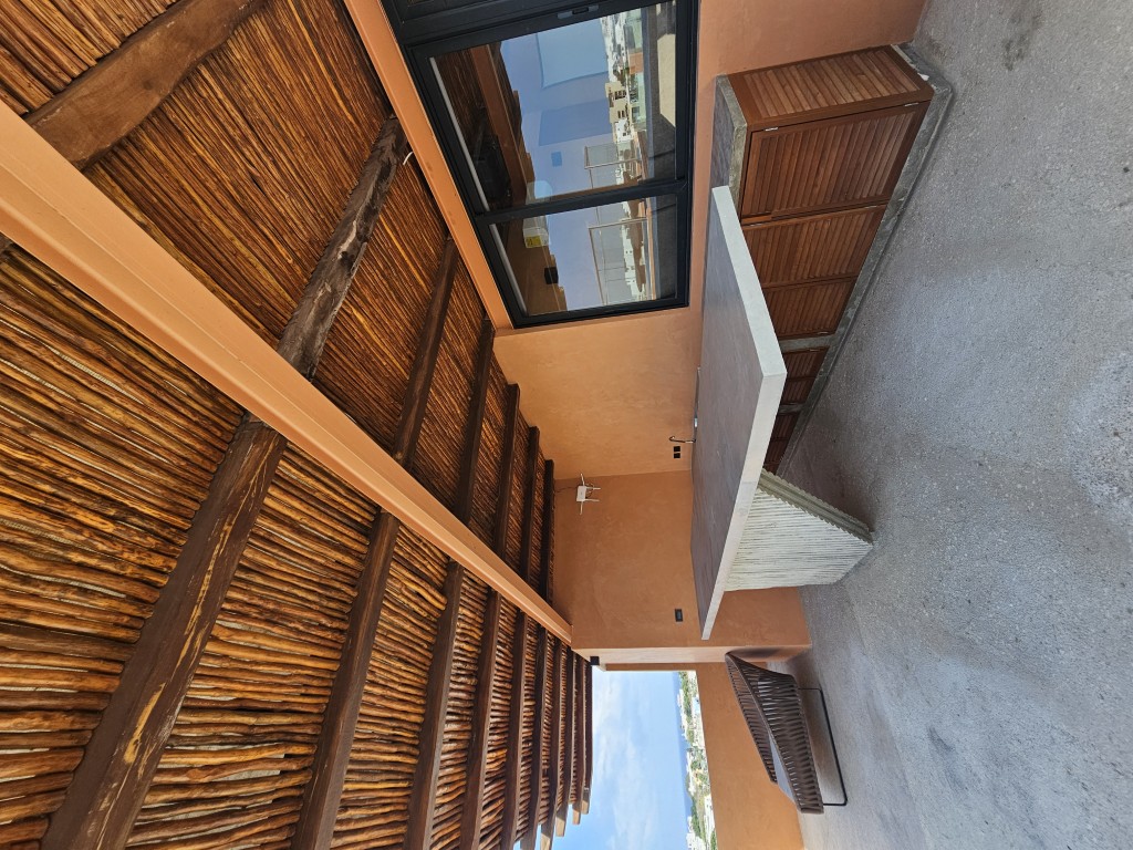 2 bedroom condo on one of the main avenues