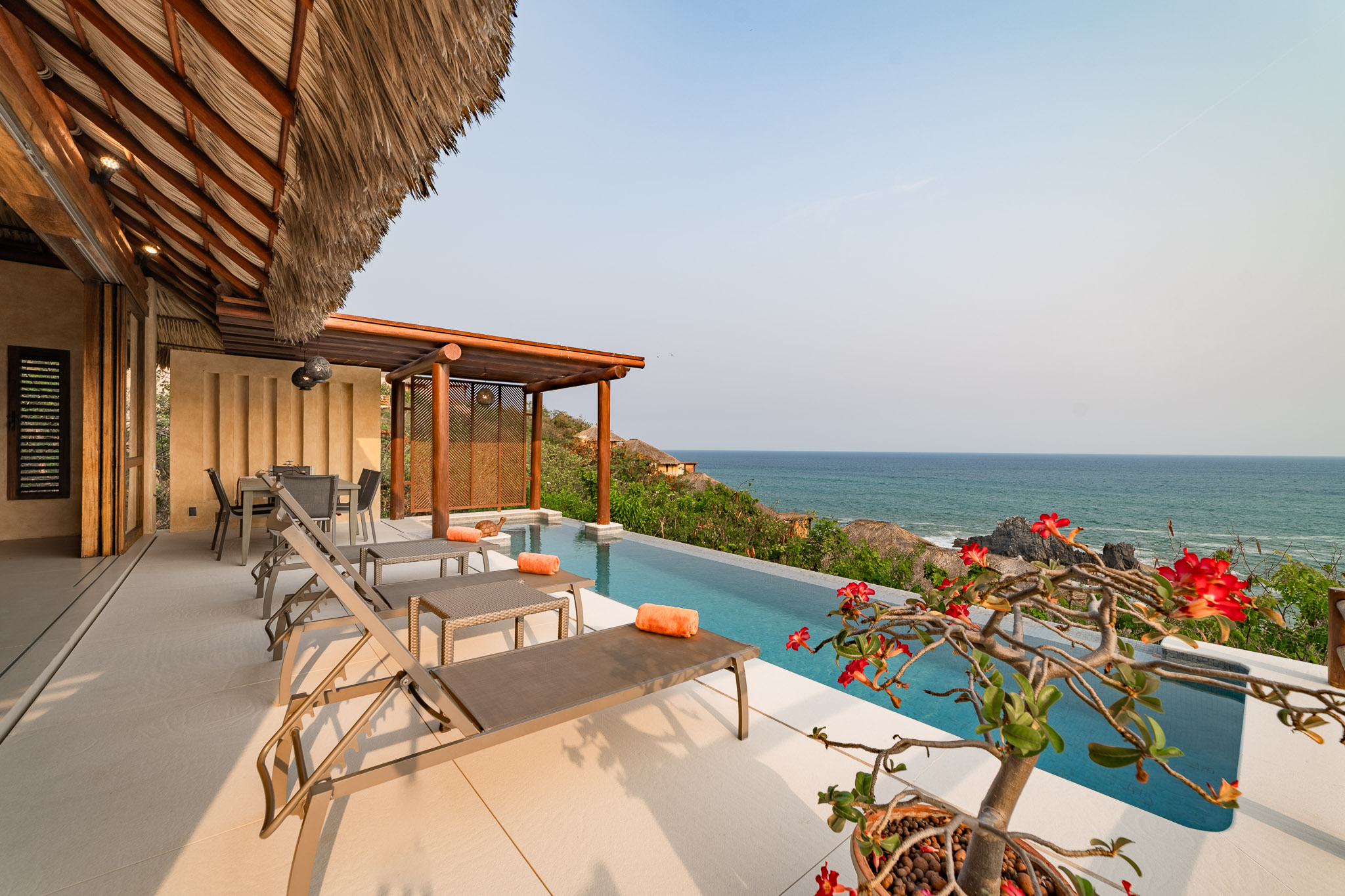 32498 VILLA  - Home