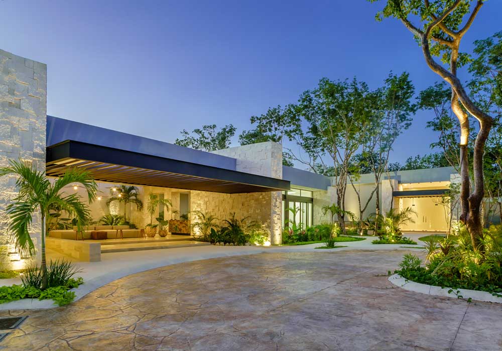 Brand new 4 bedroom house immediate delivery