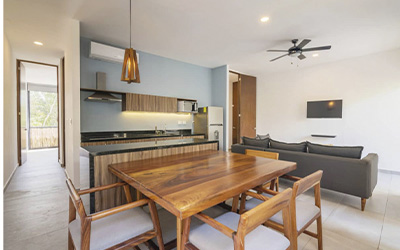 2 bedroom condo with a lock off system