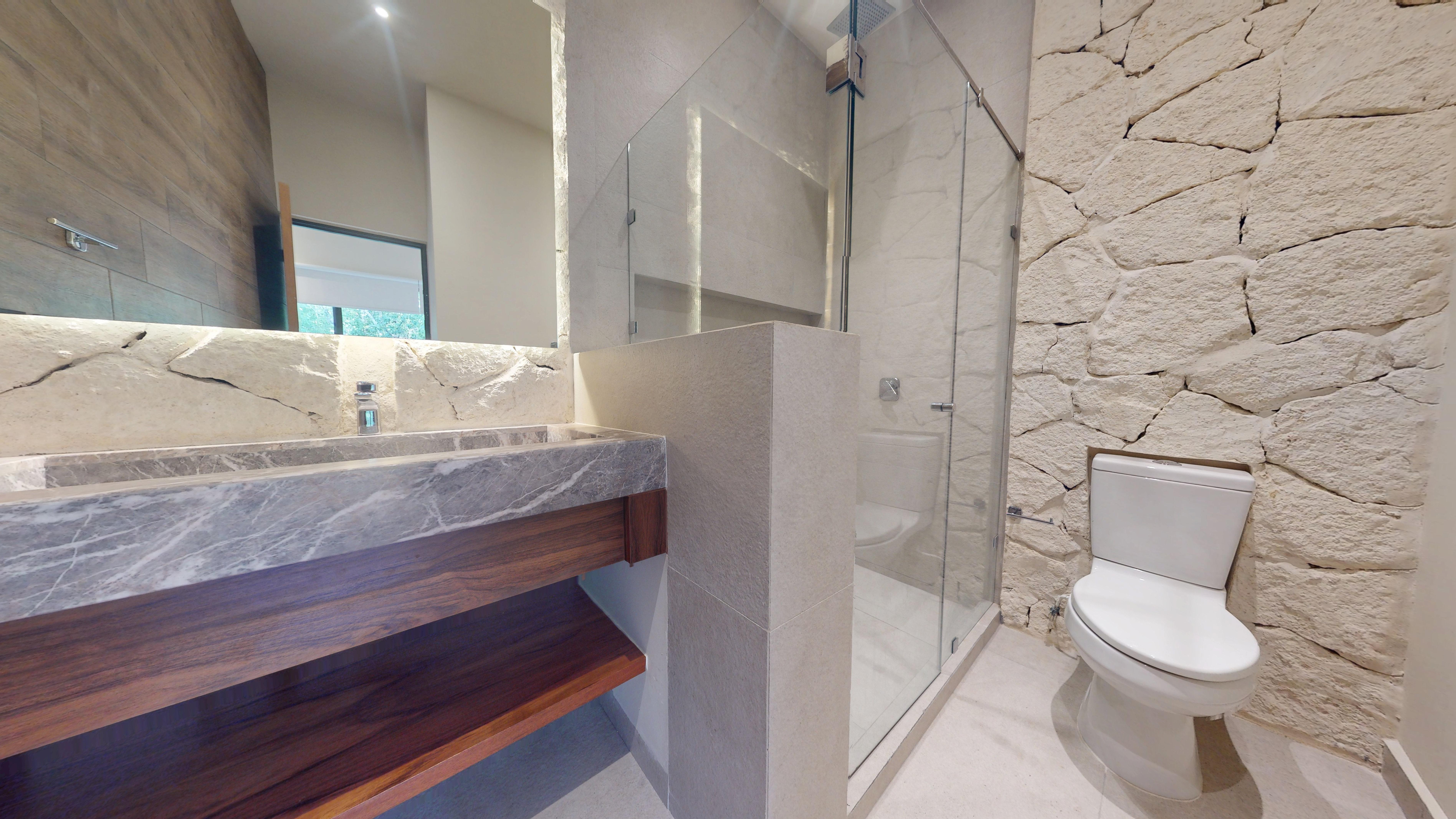 3 bedroom house with private pool