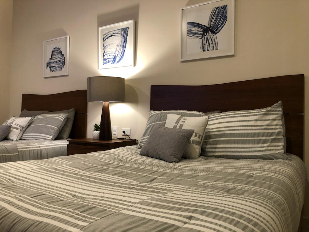 Exclusive 2 bedroom condo in the middle floor.