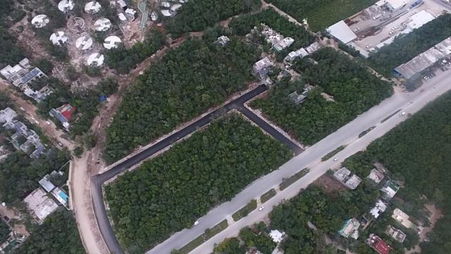 Residential lot located in Holistika.