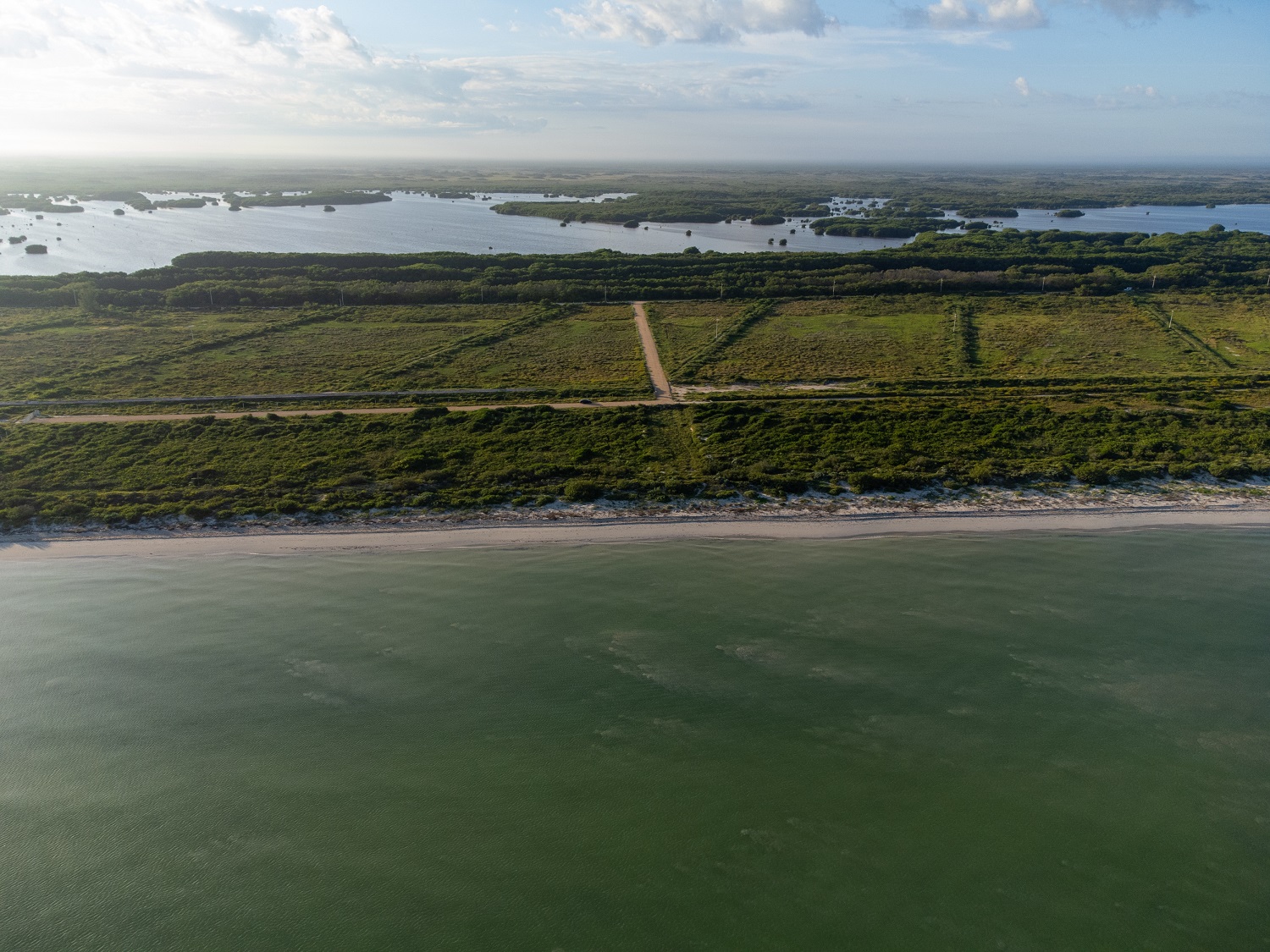 34758 Extraordinary residential lot facing the sea in  - SingleFam Lot