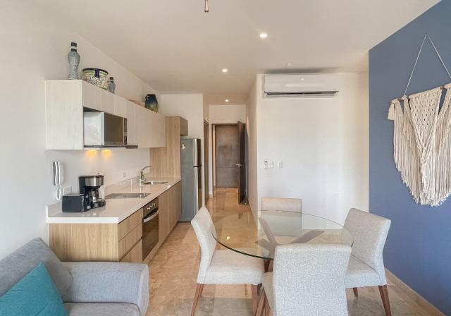 Turnkey 2 bedroom condo in Playa del Carmen
