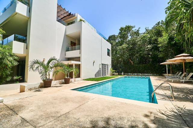  3 bedroom condo in Selvamar