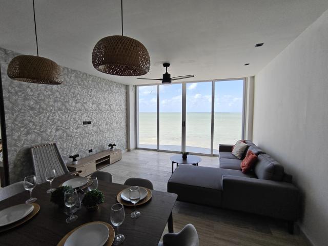 3-bedroom condo with ocean views in Chicxulub