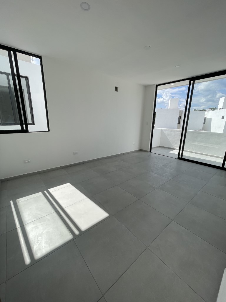 39717 Three-bedroom house in the northern part of the  - Home