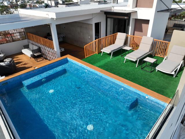 One bedroom condo within walking distance of the beach