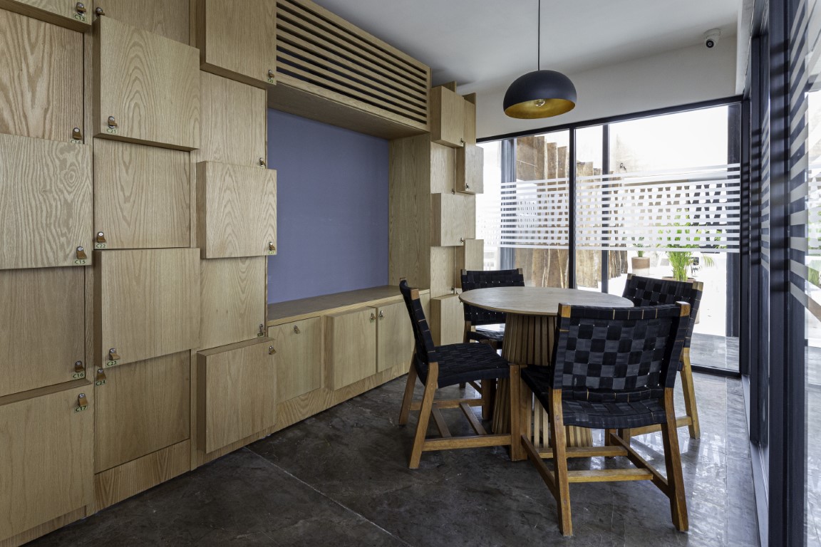 Two-bedroom condo in Mérida within a gated community