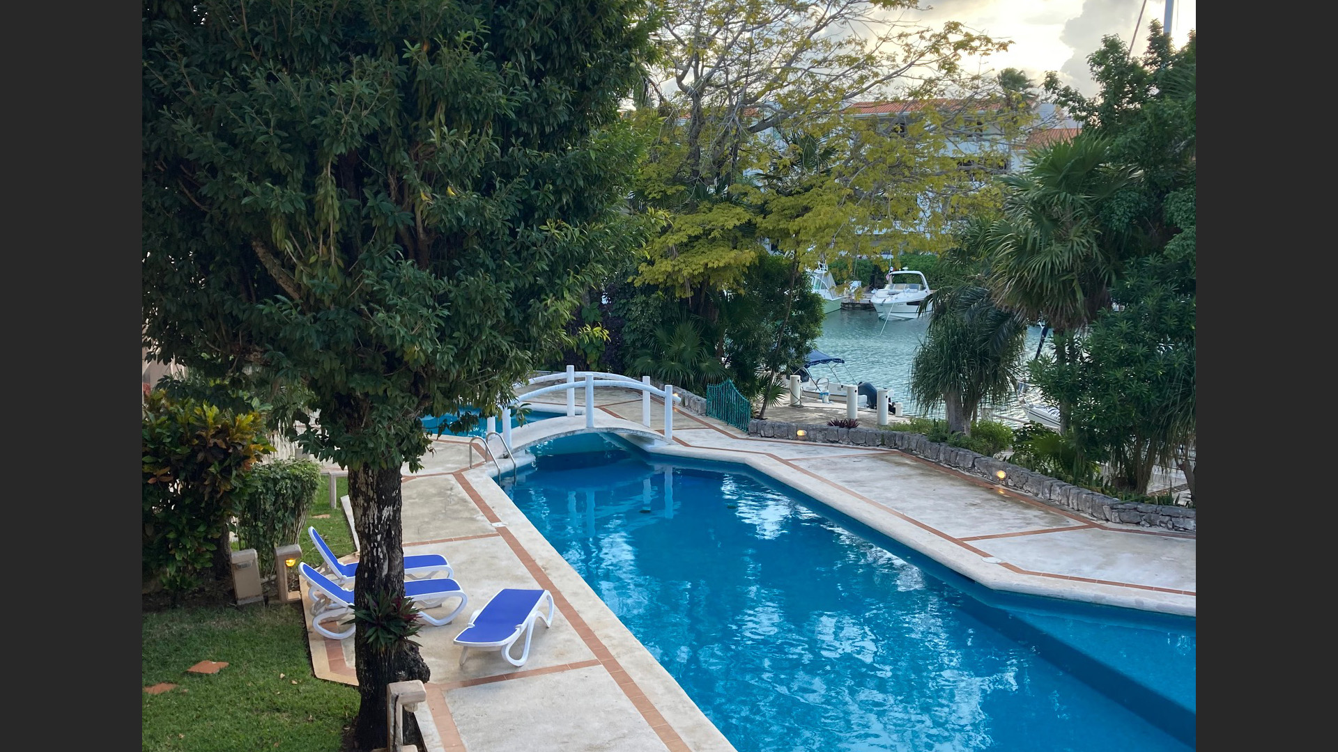 41238 Incredible 1 bedroom apartment marina front in Puerto  - Condo