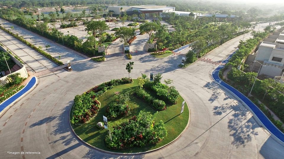 Exclusive three-bedroom residence on the Mérida-Progreso highway