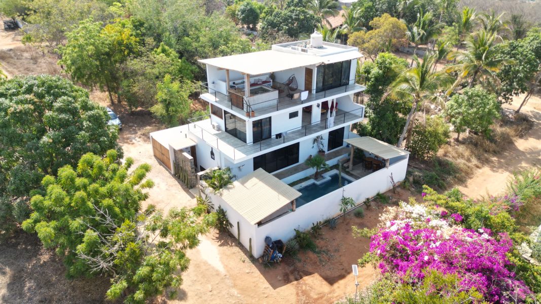 3 Bedroom Turn-Key Home with Top Notch Amenities