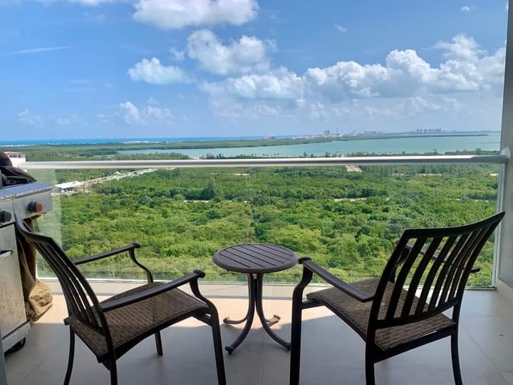 43360 Elegant Apartment with Sea and Lagoon Views in  - Condo