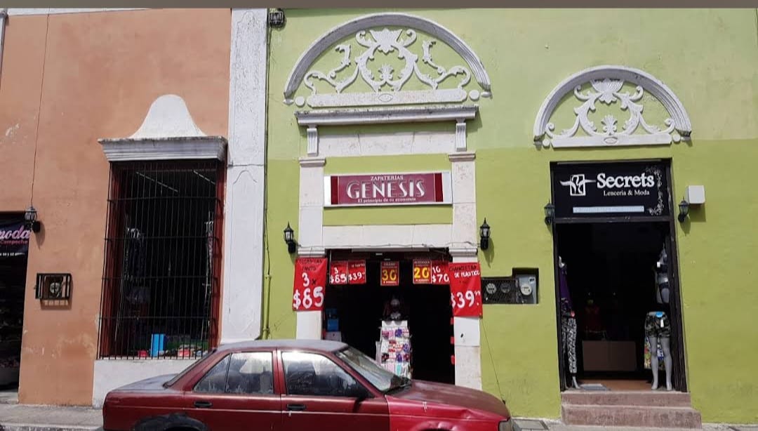 43522 Exclusive Colonial Property in the Heart of  - Commercial