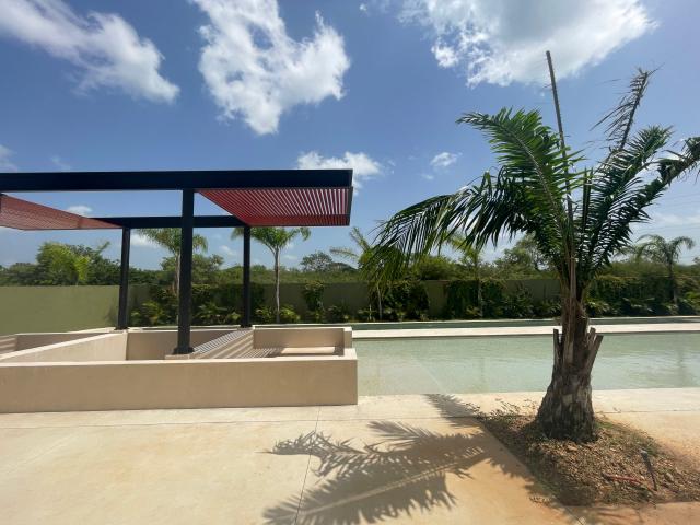Residential lot for sale in Mérida, within a gated community