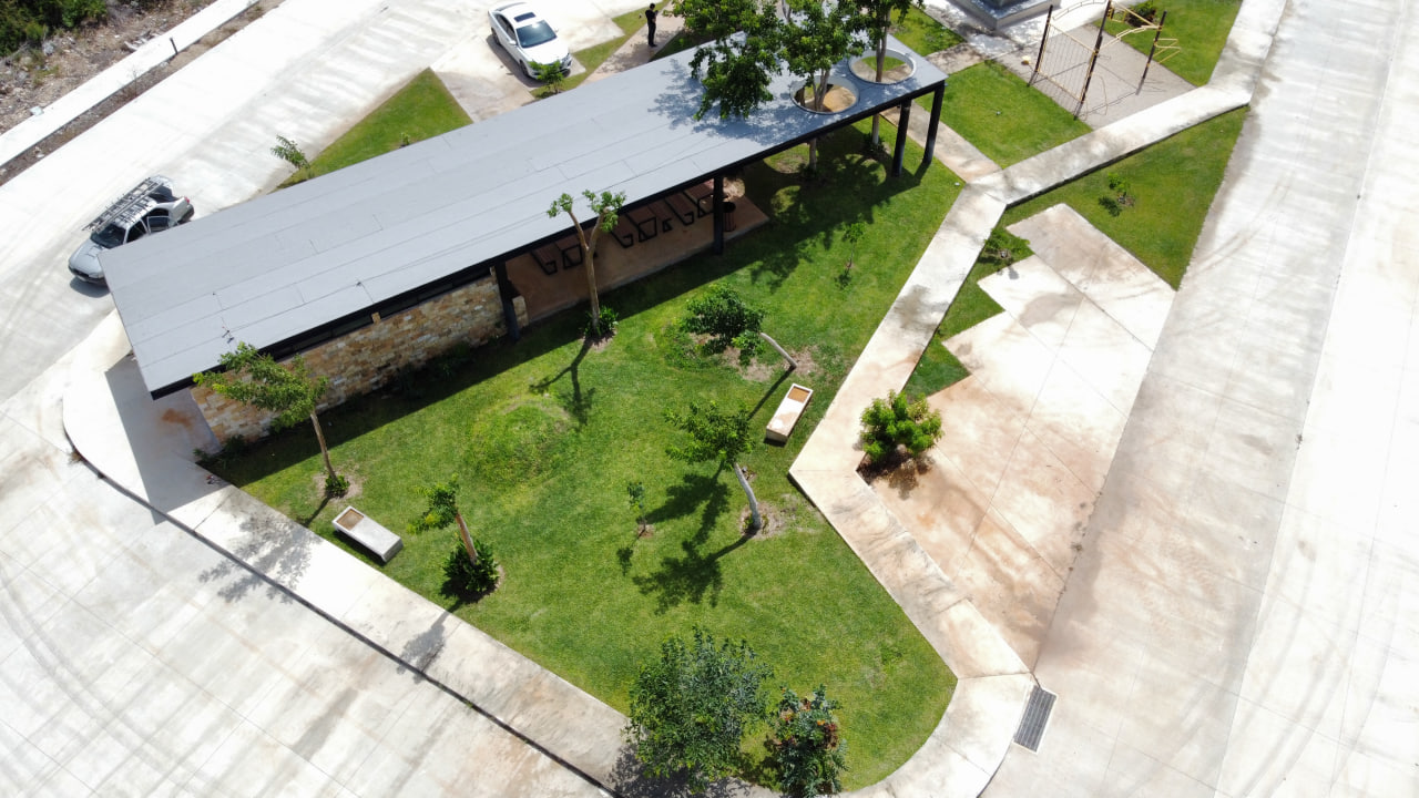 43604 Residential lot facing park in a private community in  - SingleFam Lot