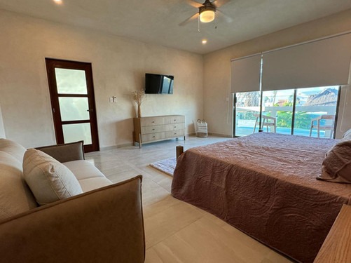 Beautiful penthouse with three bedrooms and Lock-Off system