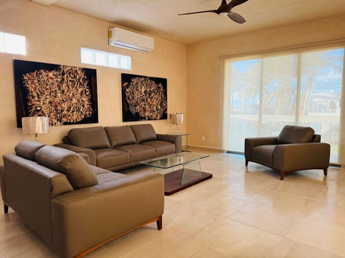 Beautiful penthouse with three bedrooms and Lock-Off system