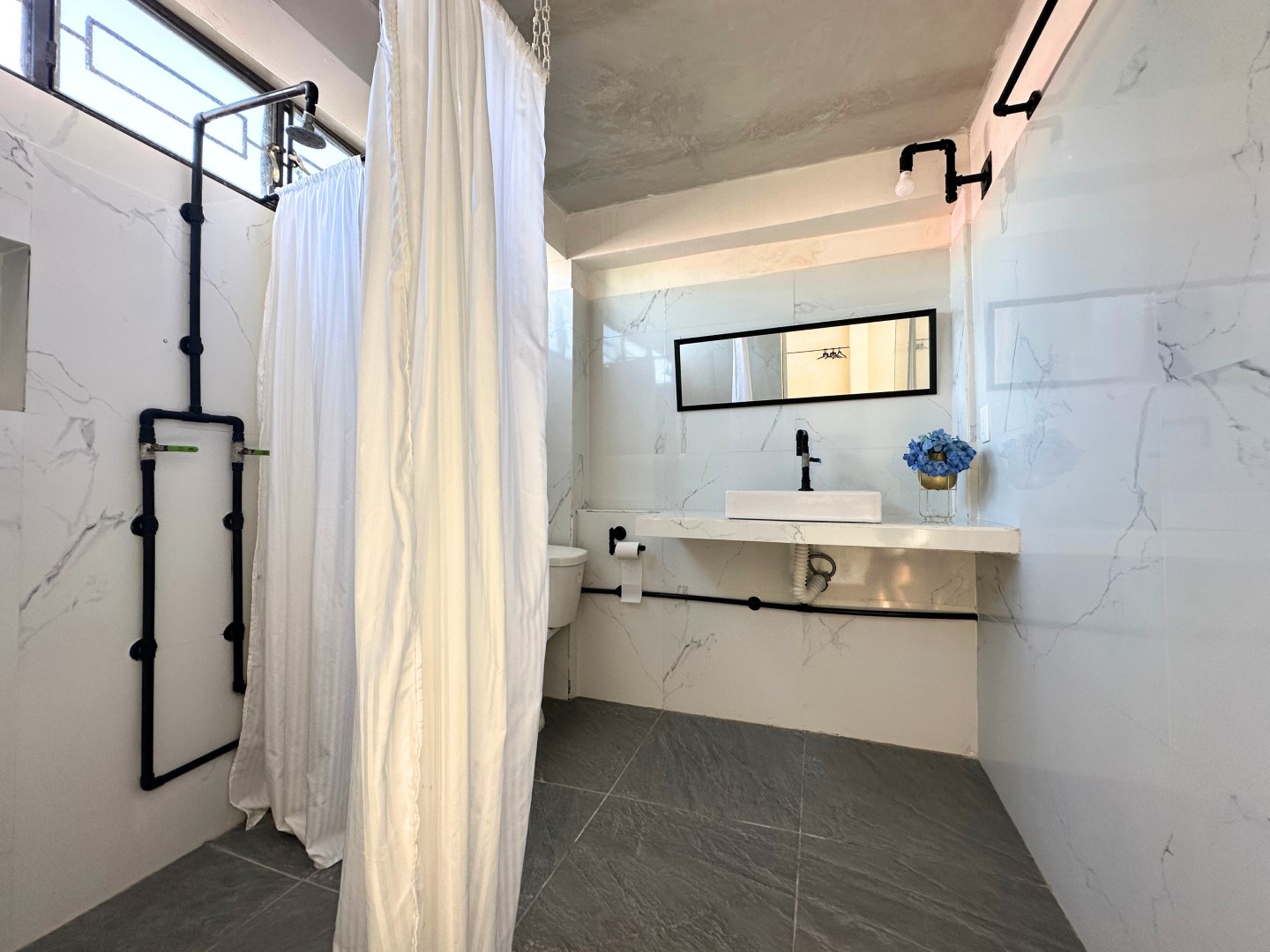 Remodeled Colonial House with 6 Bedrooms in Campeche