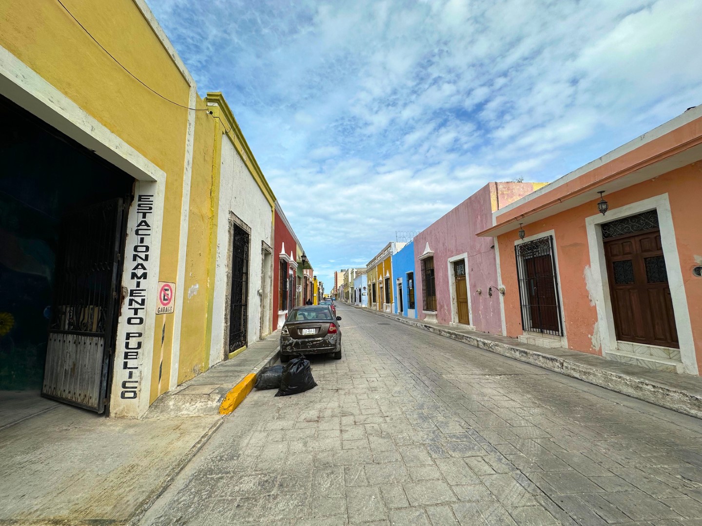 Two-Story Commercial Space in the Historic Center of Campeche