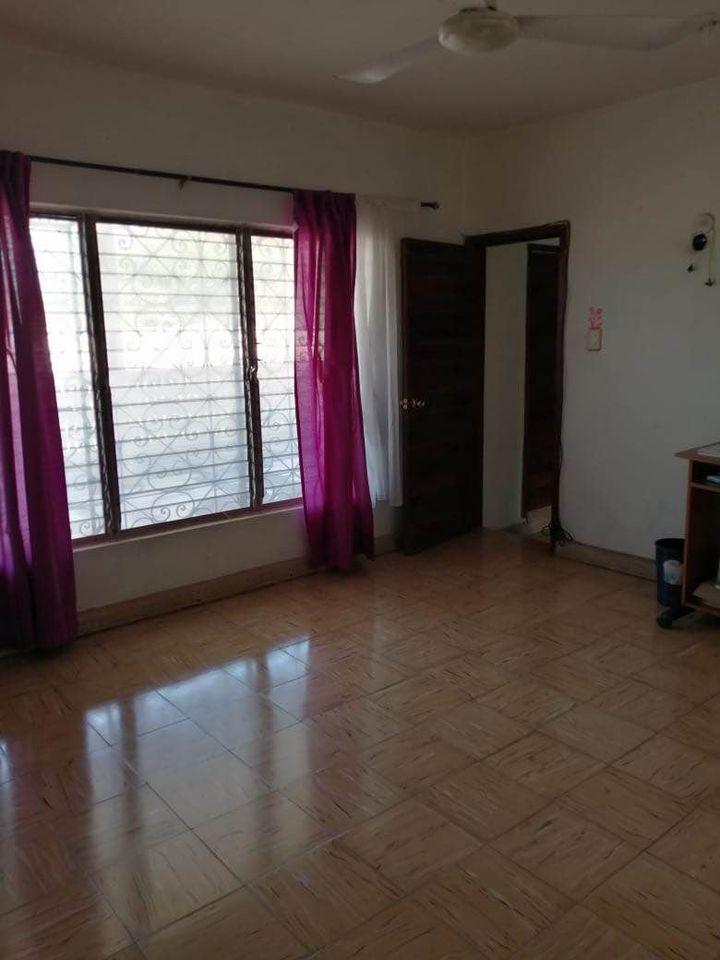 Spacious Two-Story House with 5 Bedrooms in Campeche