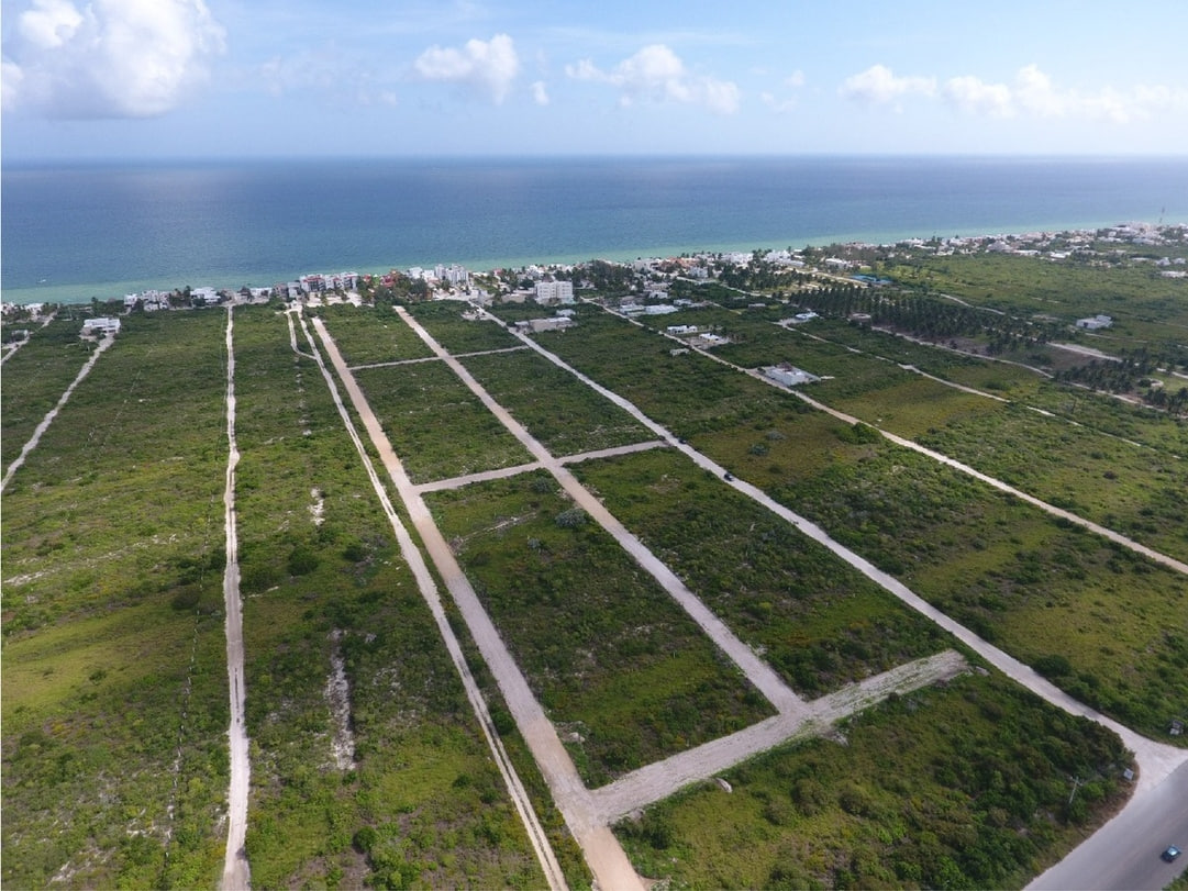 45268 Residential lot in Chicxulub Puerto,  - SingleFam Lot