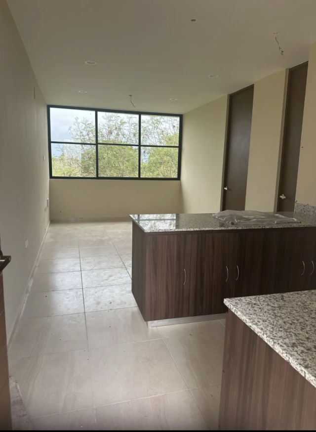 One-bedroom condo in a development with amenities in Mérida