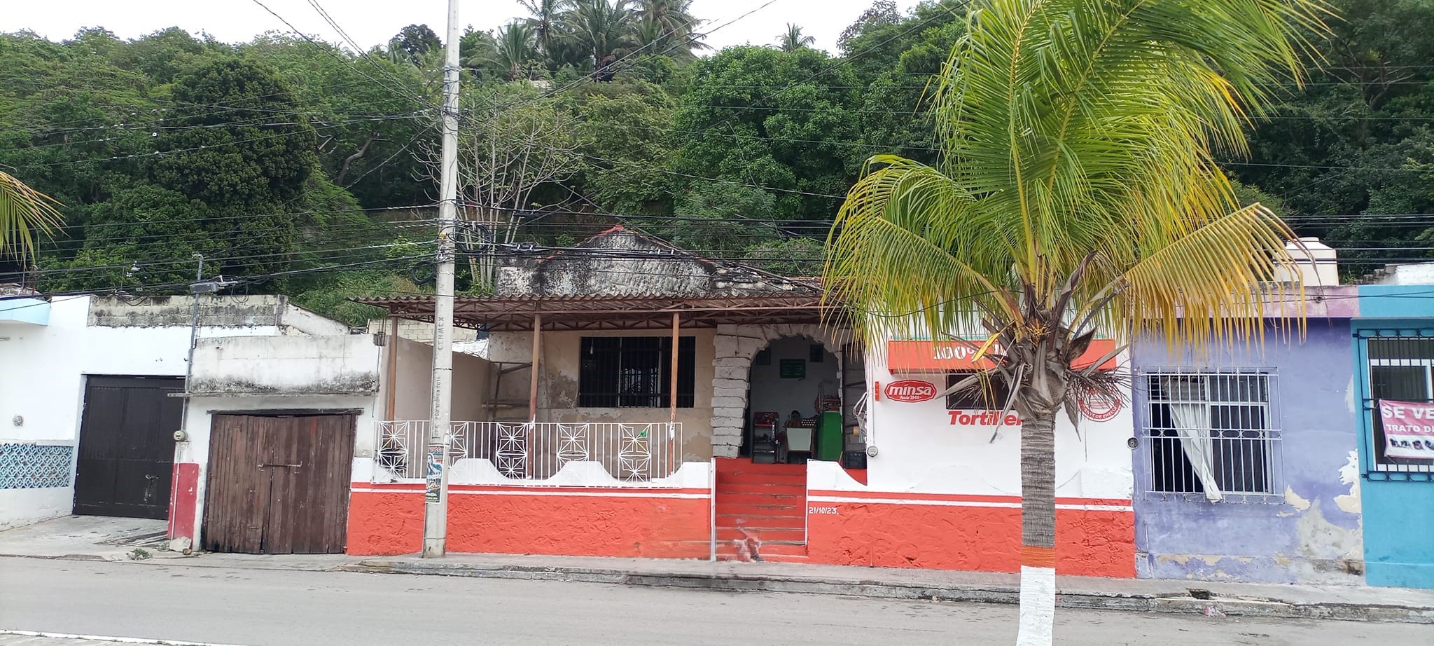 45828 2-Bedroom House in Lerma Just Steps from the  - Home