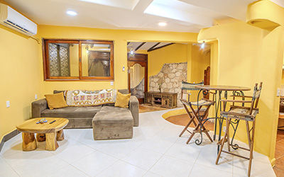 Colonial Condo on 5th Avenue with Direct Cenote Access