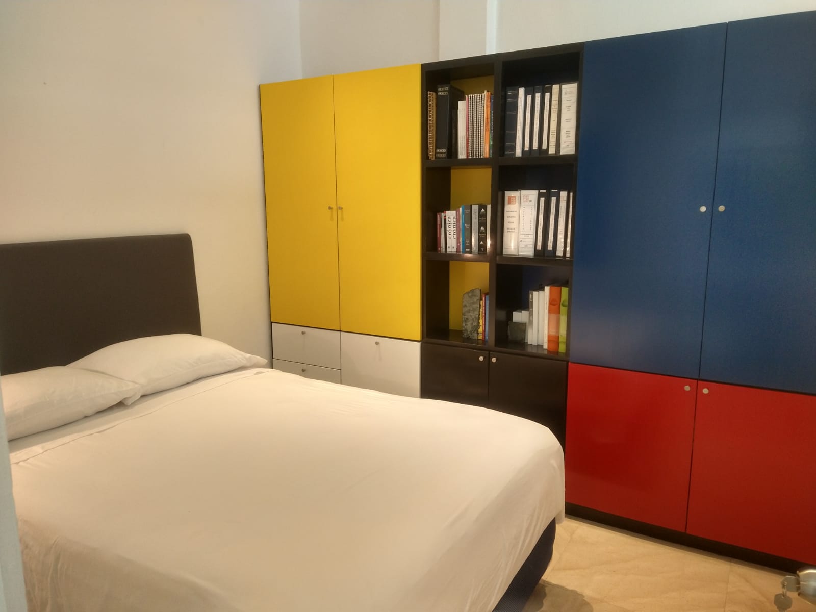 2 bedroom elbow at a great price