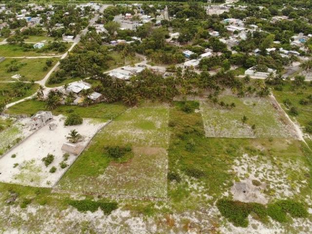 1124.27 square meter Oceanfront Land in Isla Aguada, Campeche