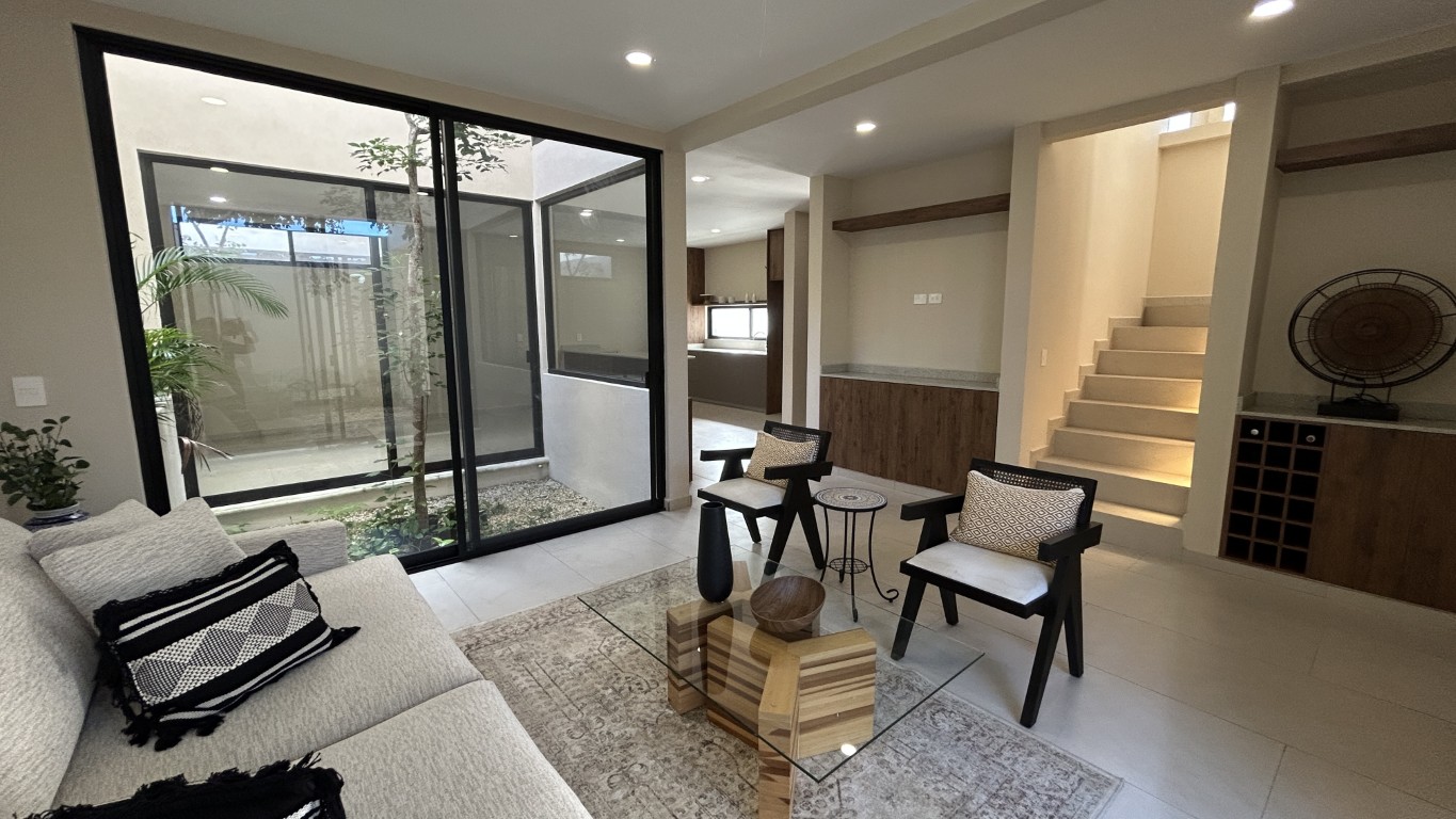 47494 House within a gated community in Temozón Norte with 3  - Home