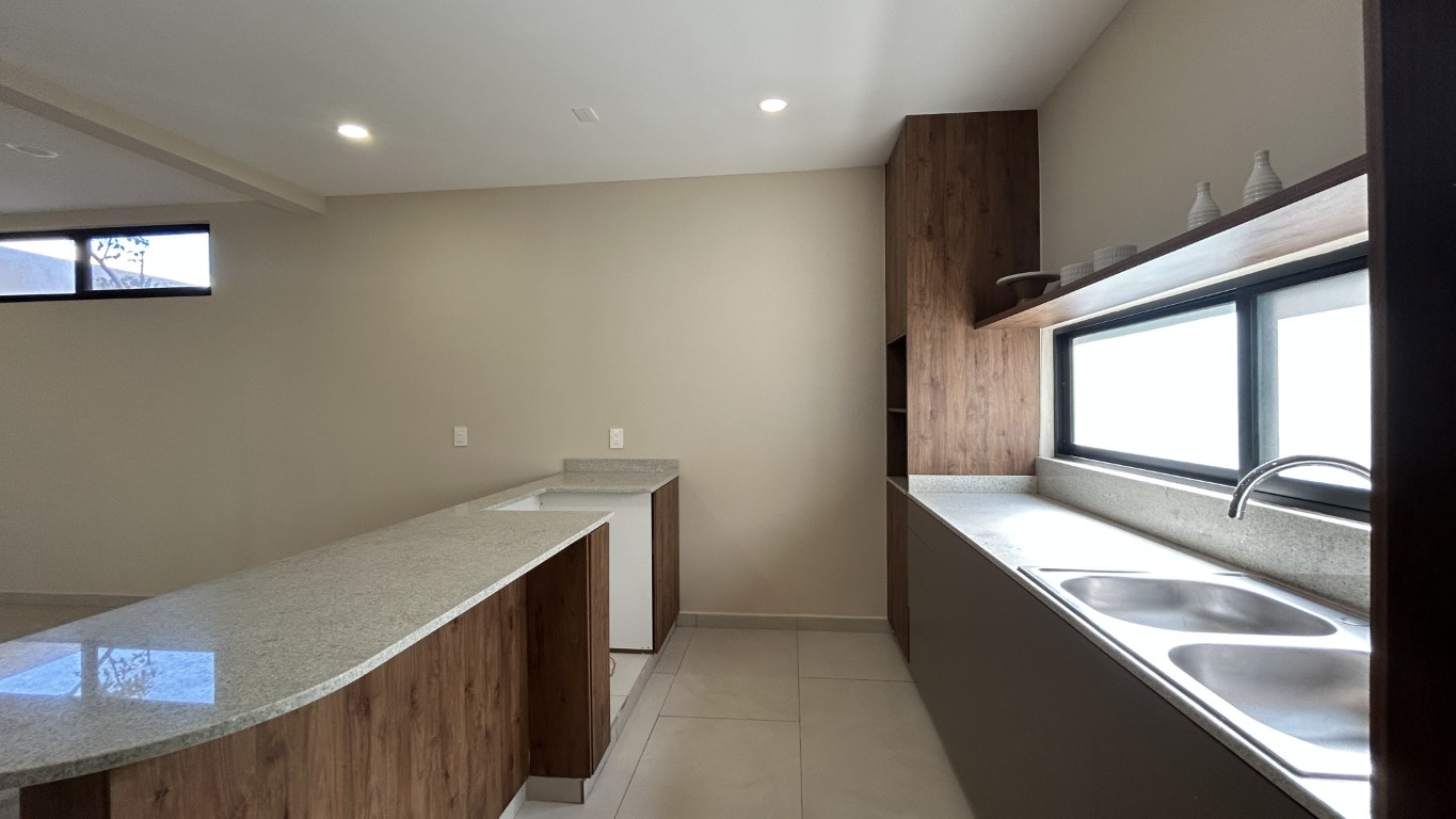 House within a gated community in Temozón Norte with 3 bed