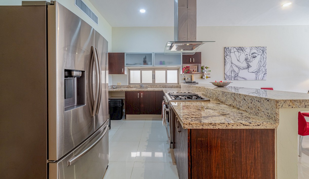 2 bedroom resale unit in Puerto Aventuras